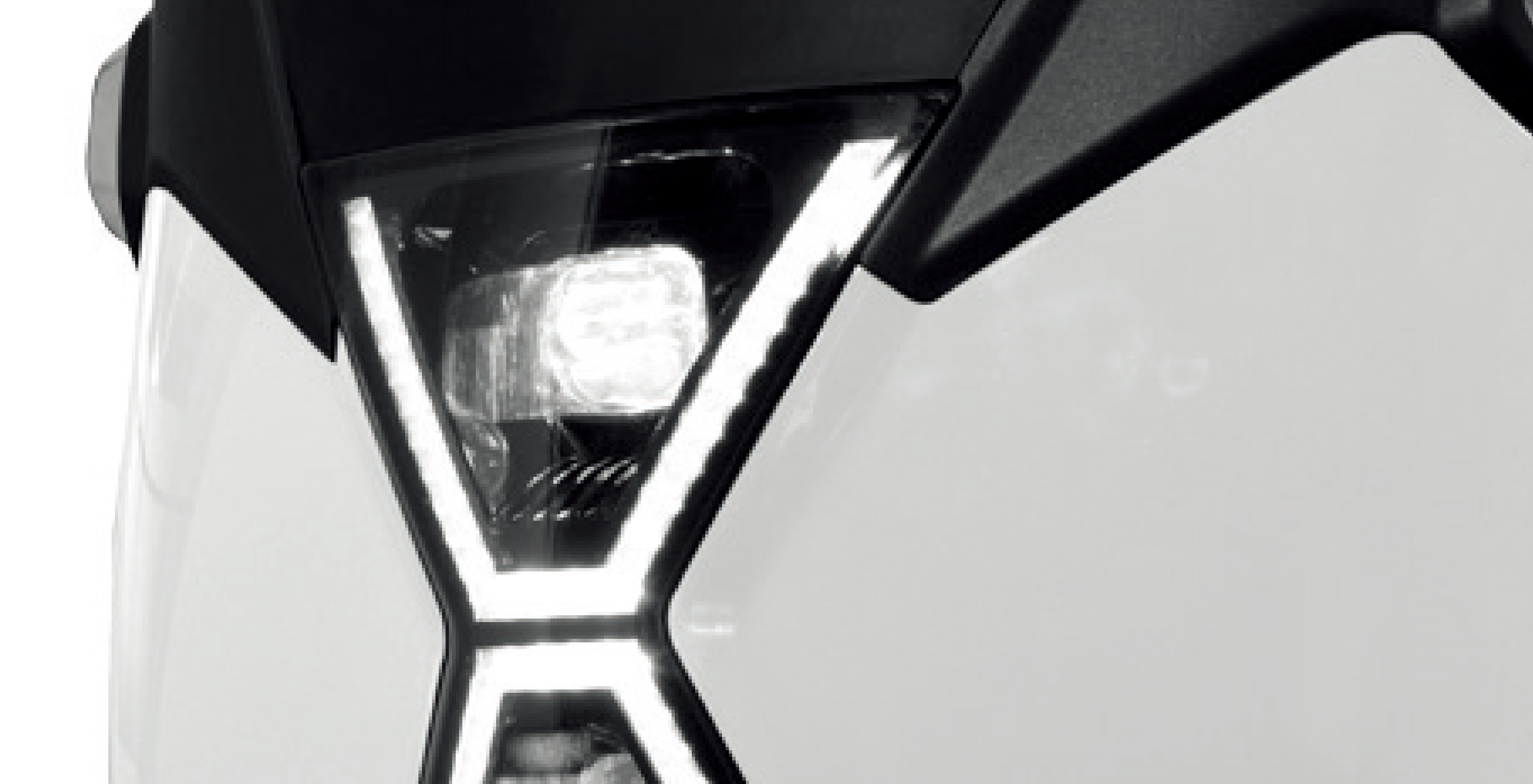 Light-Duty Three-Wheeled Electric Commercial Vehicle